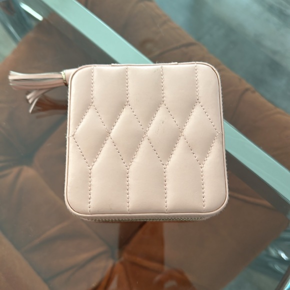 Wolf Caroline Zip Travel Case - Picture 4 of 6